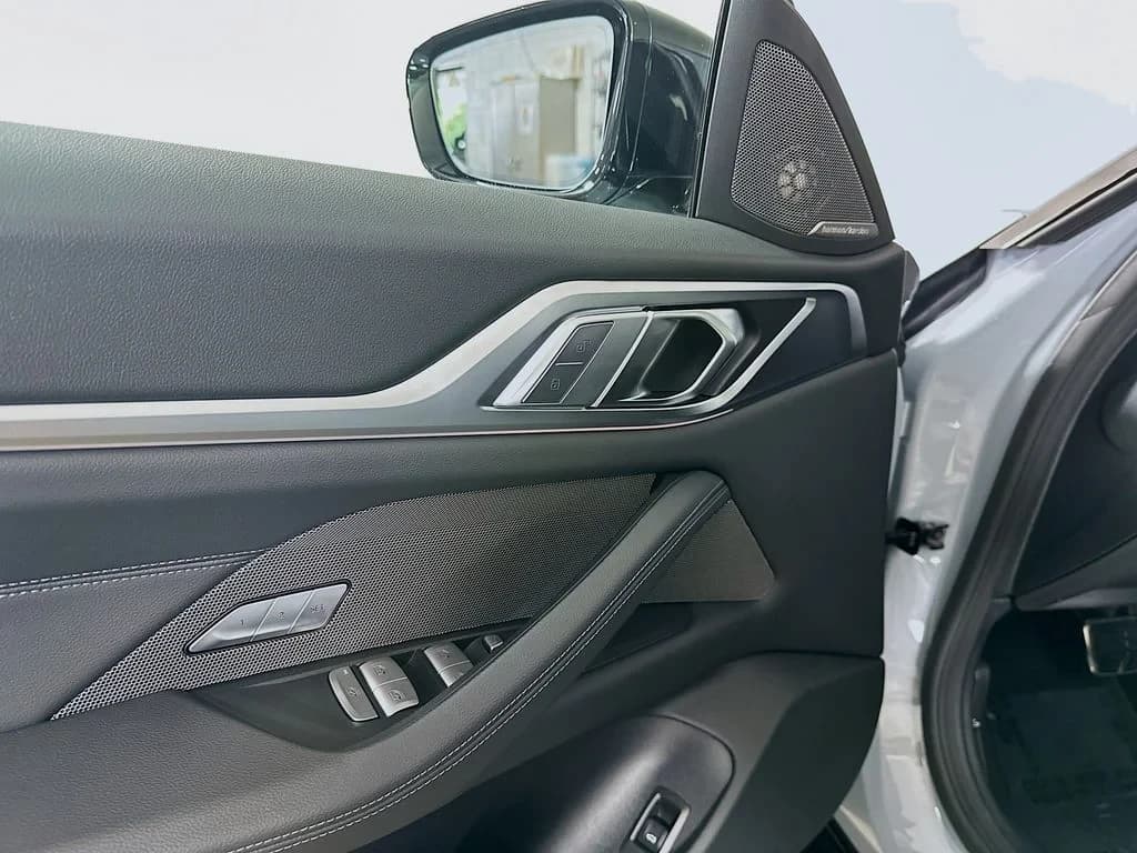 BMW 4 Series 430i xDrive Gran Coupe 2026 — side view
