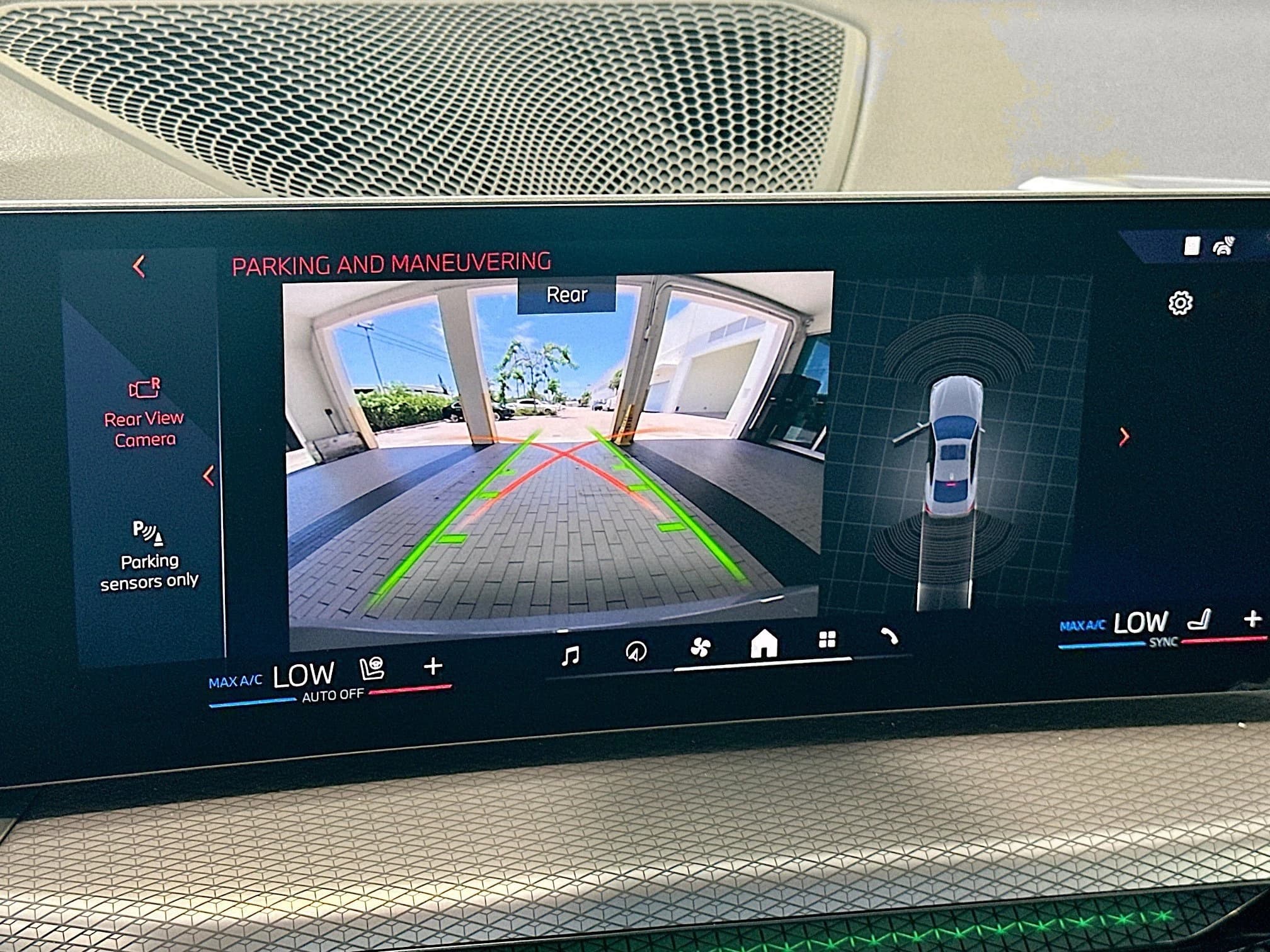 BMW 4 Series 430i Coupe 2026 — side view