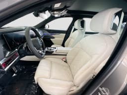 BMW 7 Series 750e xDrive Plug-In Hybrid 2026 — side view