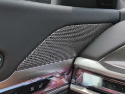 BMW 7 Series 750e xDrive Plug-In Hybrid 2026 — side view