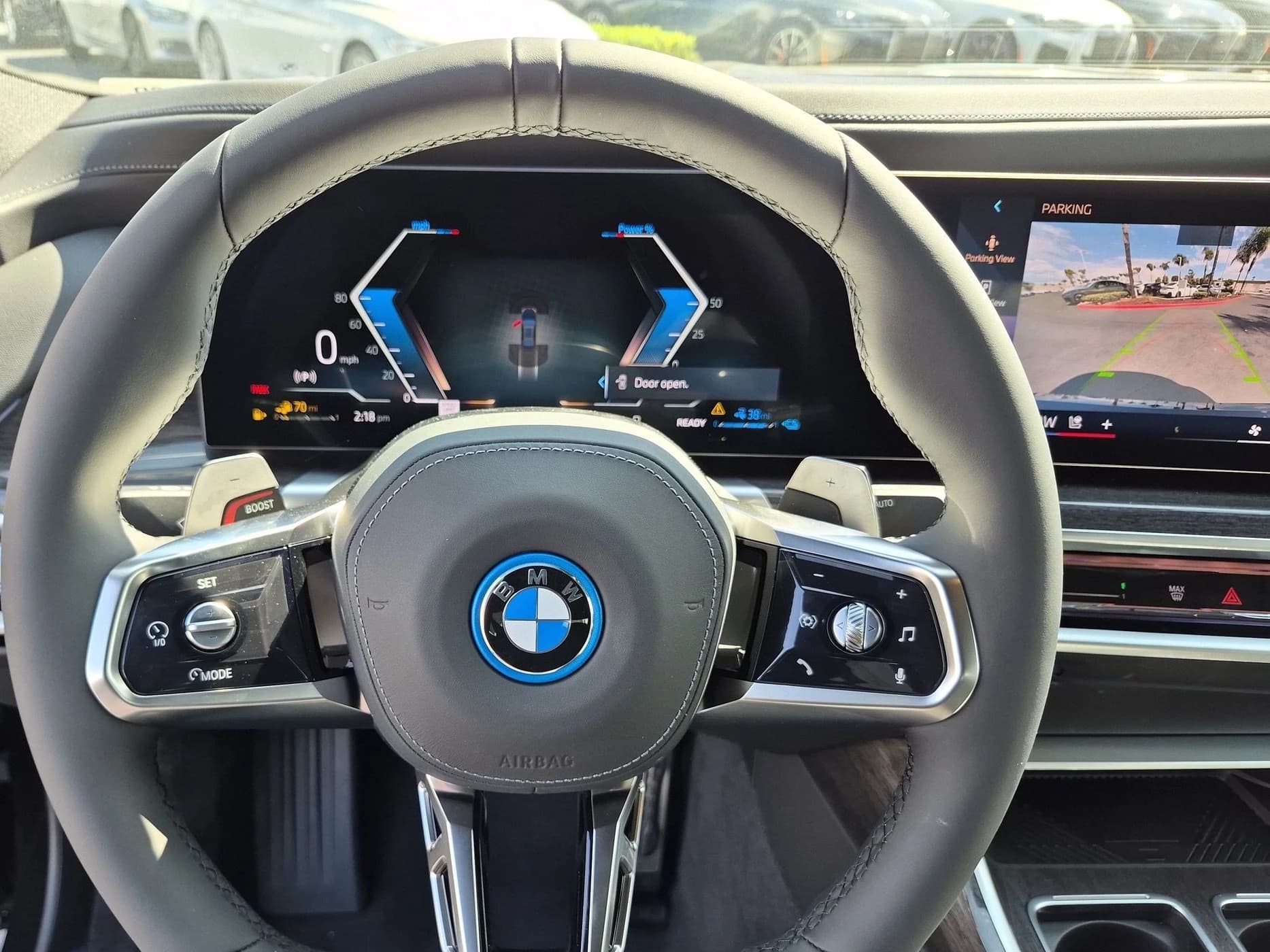BMW 7 Series 750e xDrive Plug-In Hybrid 2026 — side view