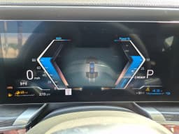 BMW 7 Series 750e xDrive Plug-In Hybrid 2026 — side view