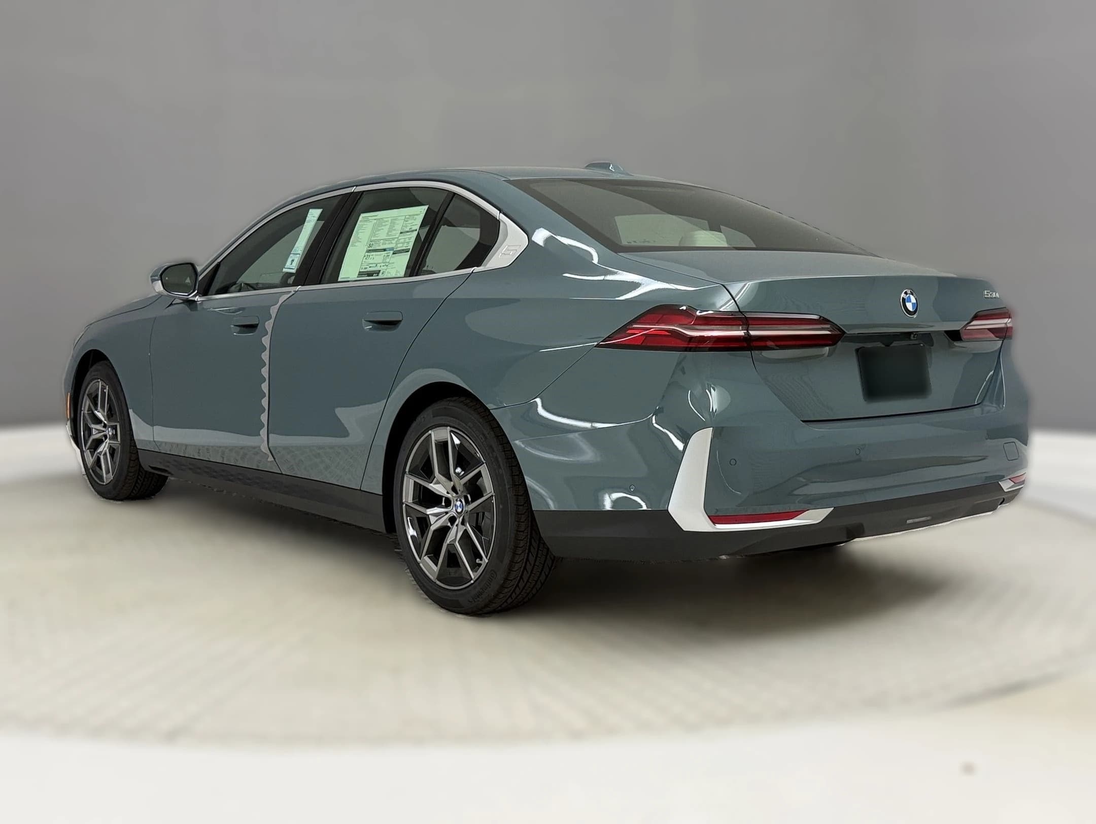 BMW 5 Series 530i Sedan 2027 — side view