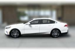 BMW 5 Series 530i Sedan 2027 — side view