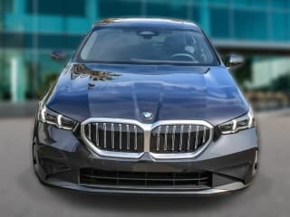 BMW 5 Series 530i Sedan