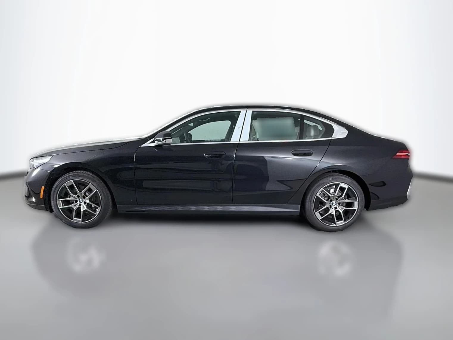 BMW 5 Series 530i Sedan 2027 — side view