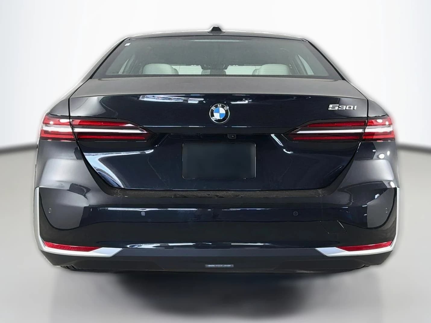 BMW 5 Series 530i Sedan 2027 — side view