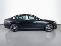 BMW 5 Series 530i Sedan 2027 — side view