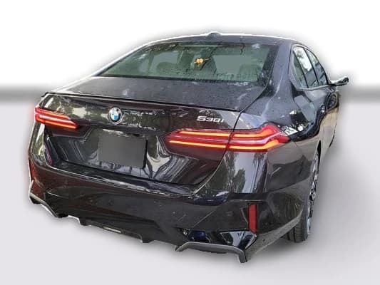 BMW 5 Series 530i Sedan 2027 — side view