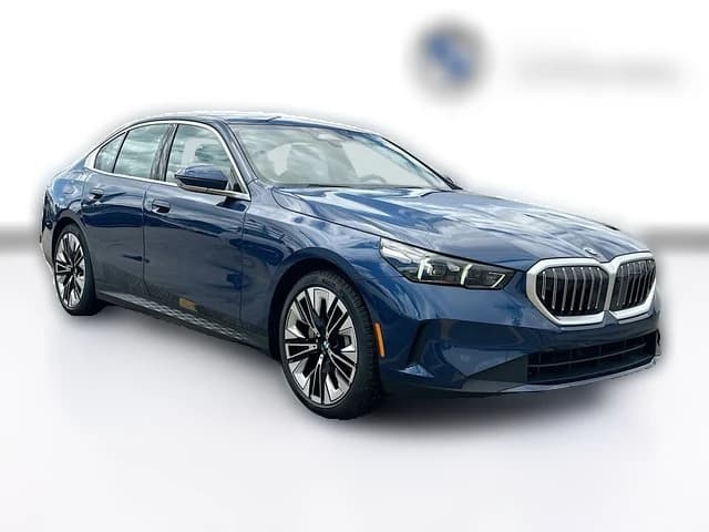 BMW 5 Series 530i Sedan 2026 — side view