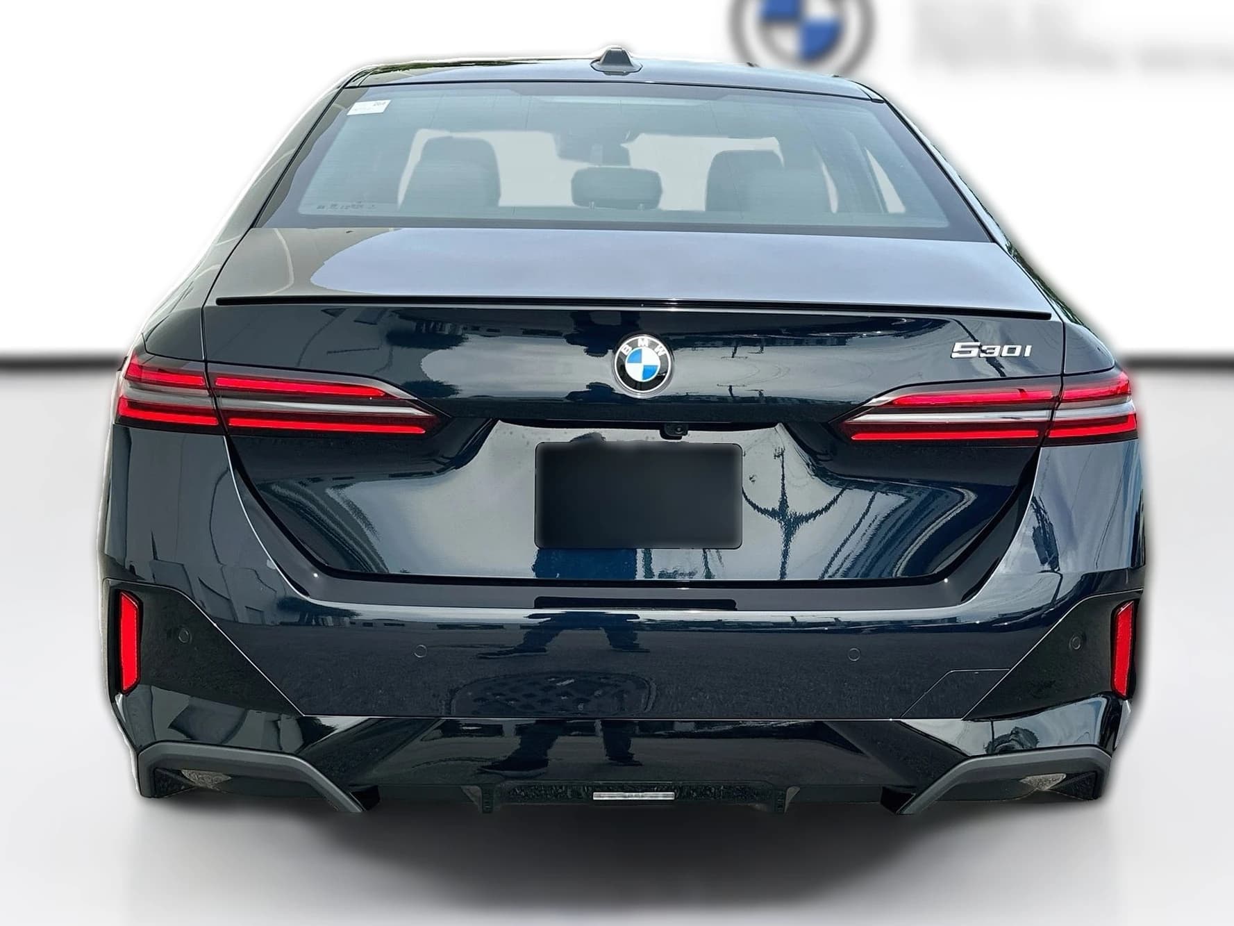BMW 5 Series 530i Sedan 2027 — side view