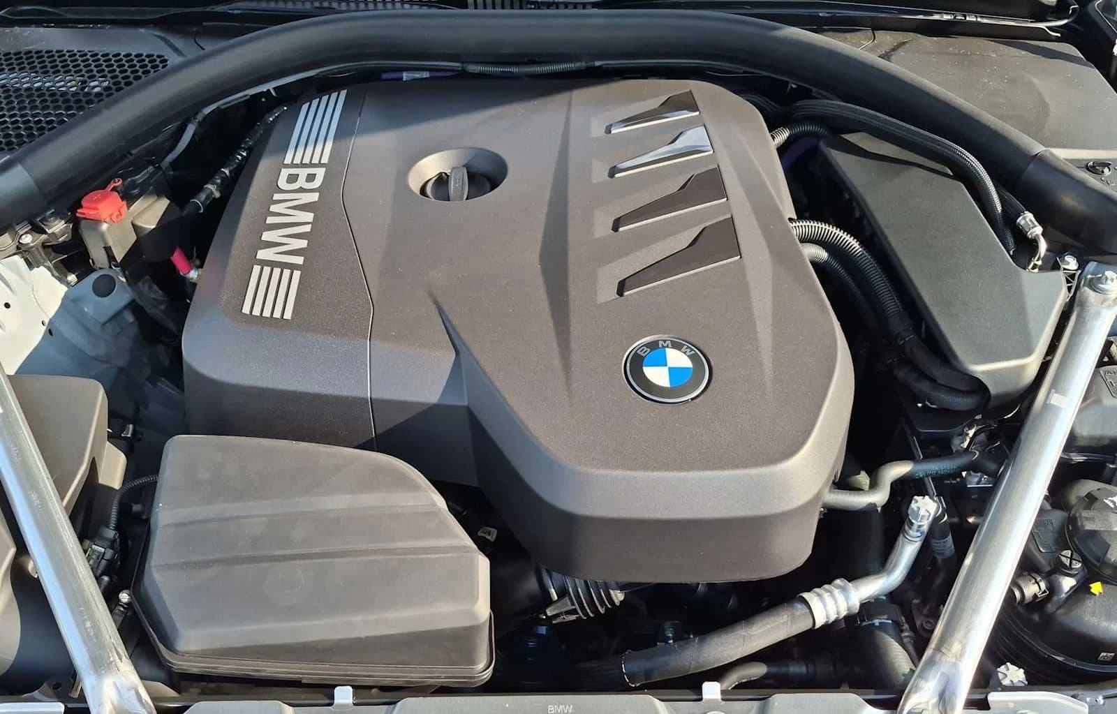 BMW 4 Series 430i xDrive Convertible 2027 — side view