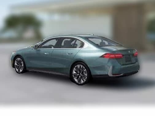 BMW 5 Series 530i xDrive Sedan 2026 — side view