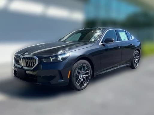 BMW 5 Series 530i xDrive Sedan 2027 — side view