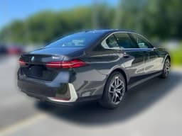 BMW 5 Series 530i xDrive Sedan 2027 — side view