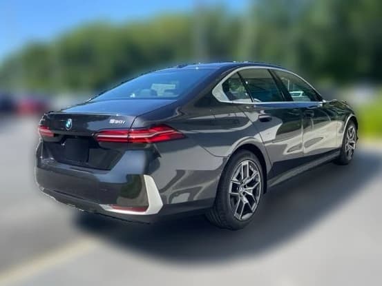 BMW 5 Series 530i xDrive Sedan 2027 — side view