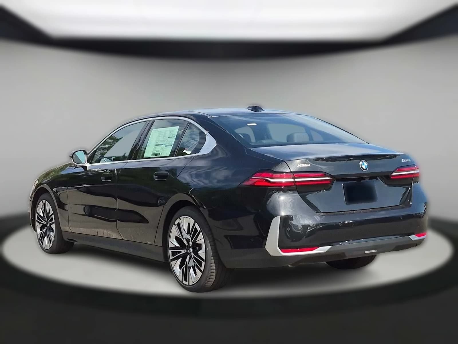 BMW 5 Series 530i xDrive Sedan 2027 — side view