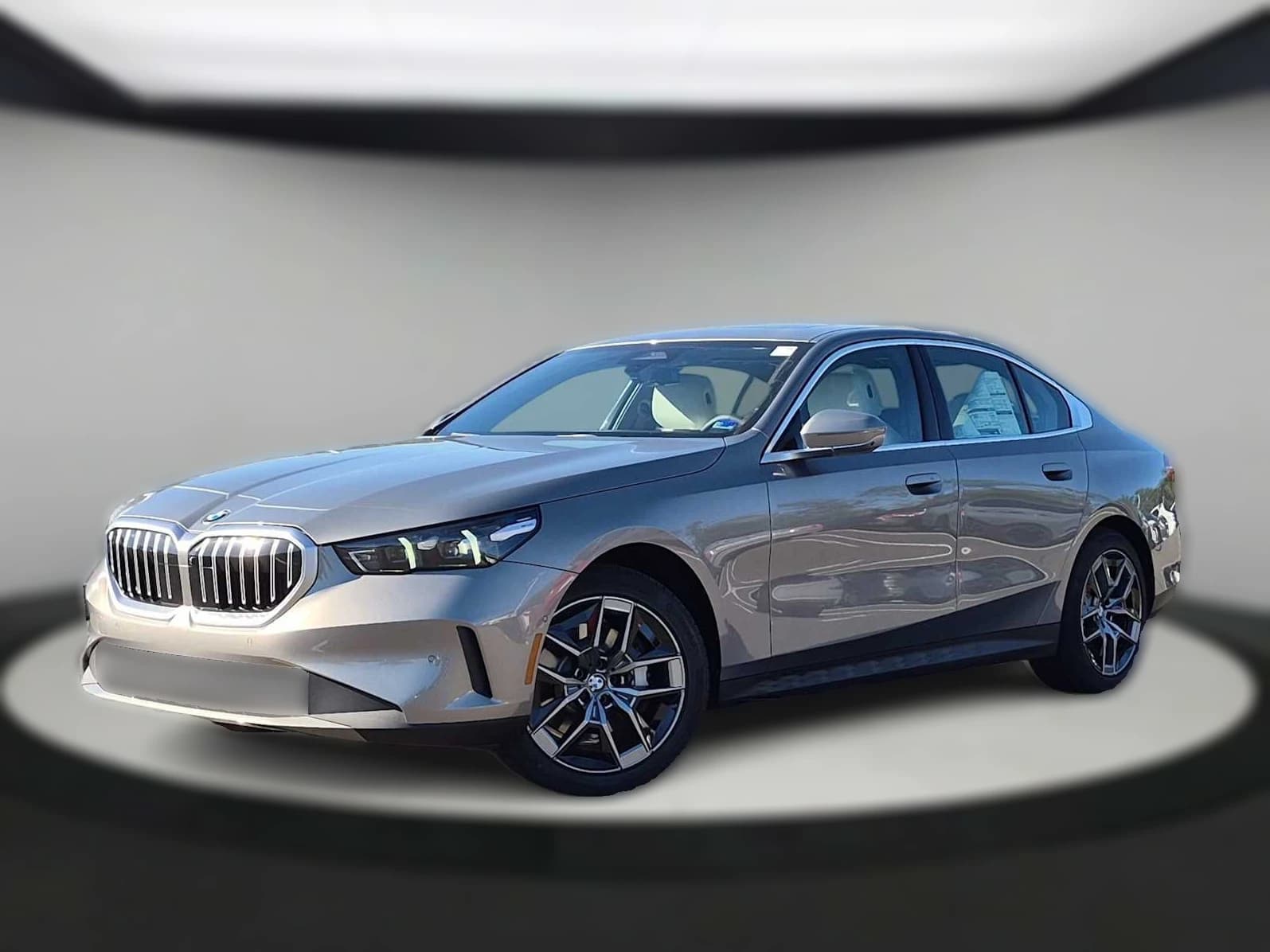 BMW 5 Series 530i xDrive Sedan 2027 — side view