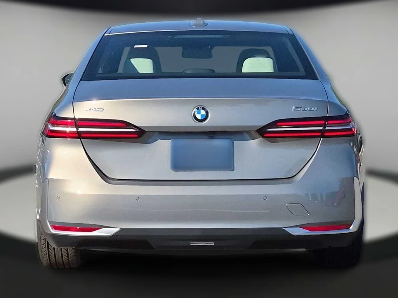 BMW 5 Series 530i xDrive Sedan 2027 — side view