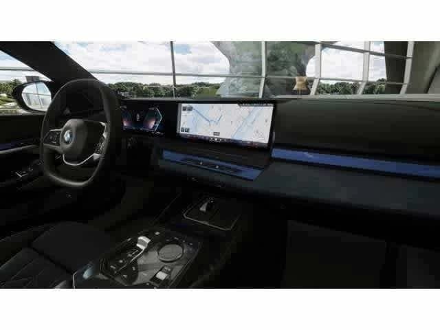 BMW 5 Series 530i xDrive Sedan 2027 — side view