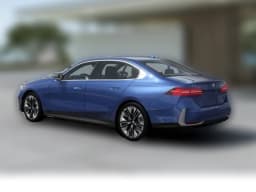 BMW 5 Series 530i xDrive Sedan 2027 — side view