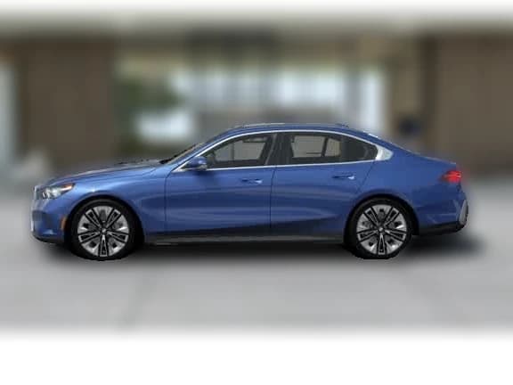 BMW 5 Series 530i xDrive Sedan 2026 — side view