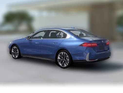 BMW 5 Series 530i xDrive Sedan 2026 — side view