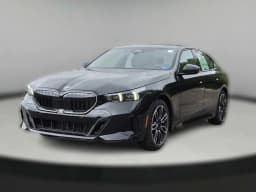 BMW 5 Series 530i xDrive Sedan 2027 — side view
