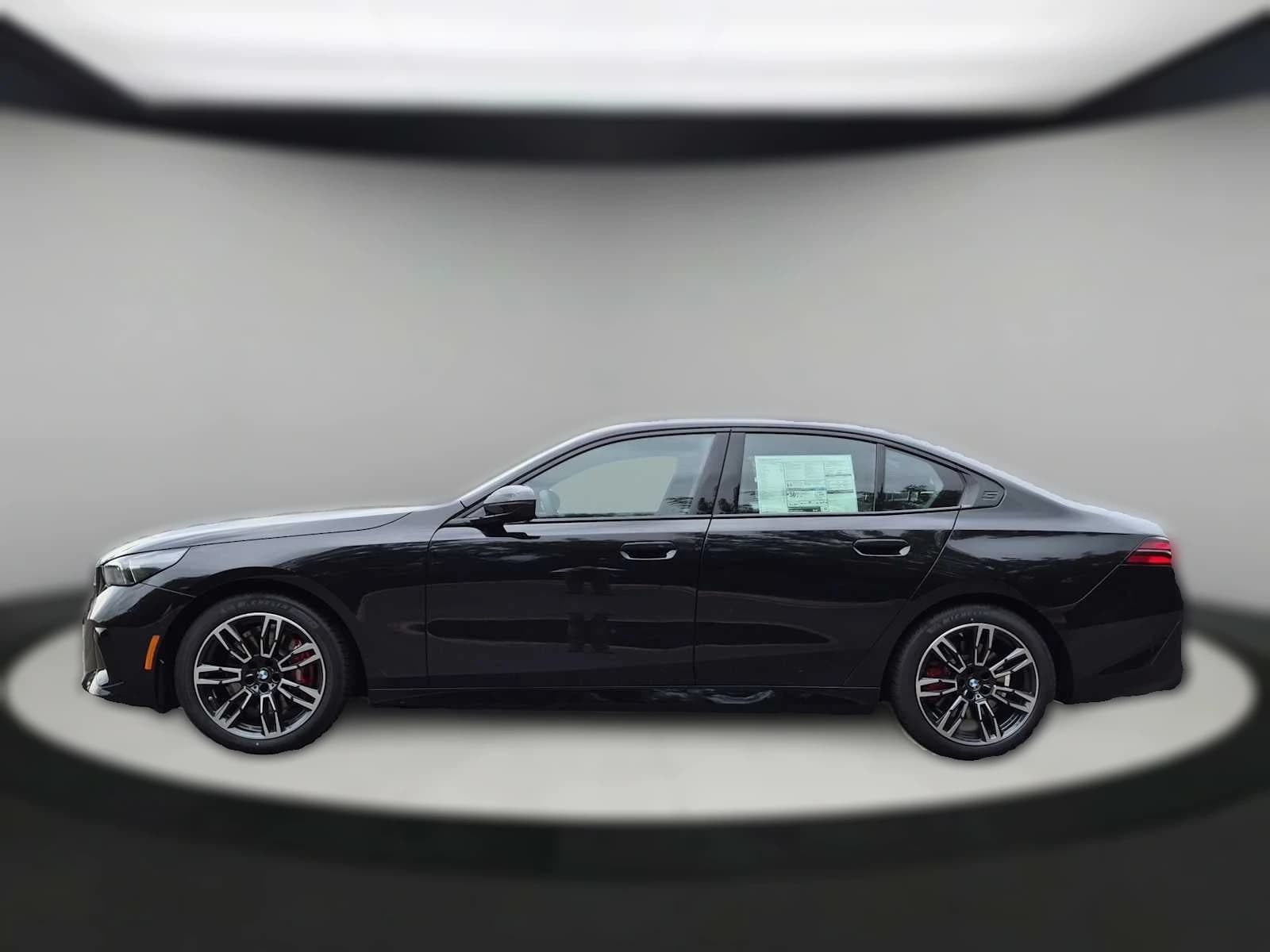 BMW 5 Series 530i xDrive Sedan 2027 — side view