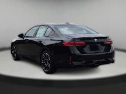 BMW 5 Series 530i xDrive Sedan 2027 — side view