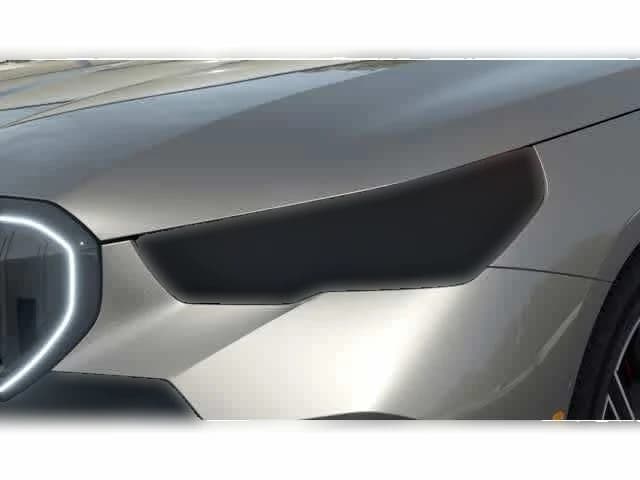 BMW 5 Series 530i xDrive Sedan 2026 — side view