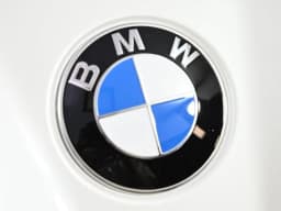BMW 5 Series 530i xDrive Sedan 2026 — side view