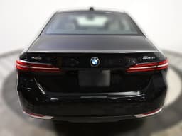 BMW 5 Series 530i xDrive Sedan 2027 — side view