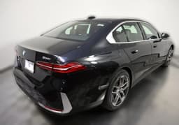BMW 5 Series 530i xDrive Sedan 2027 — side view