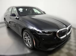 BMW 5 Series 530i xDrive Sedan 2027 — side view