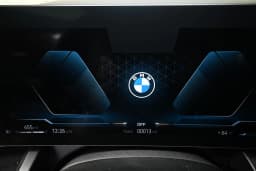 BMW 5 Series 530i xDrive Sedan 2027 — side view
