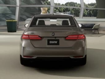 BMW 5 Series 530i xDrive Sedan 2027 — side view