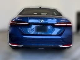 BMW 5 Series 530i xDrive Sedan 2027 — side view