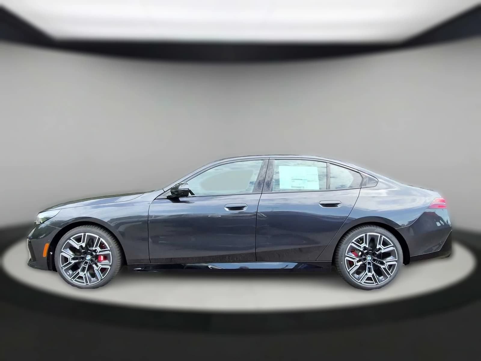BMW 5 Series 540i xDrive Sedan 2027 — side view