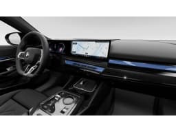 BMW 5 Series 540i xDrive Sedan 2027 — side view
