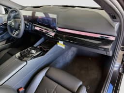 BMW 5 Series 540i xDrive Sedan 2027 — side view