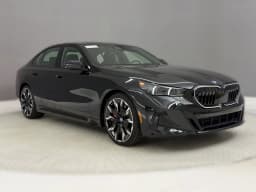 BMW 5 Series 540i xDrive Sedan 2027 — side view