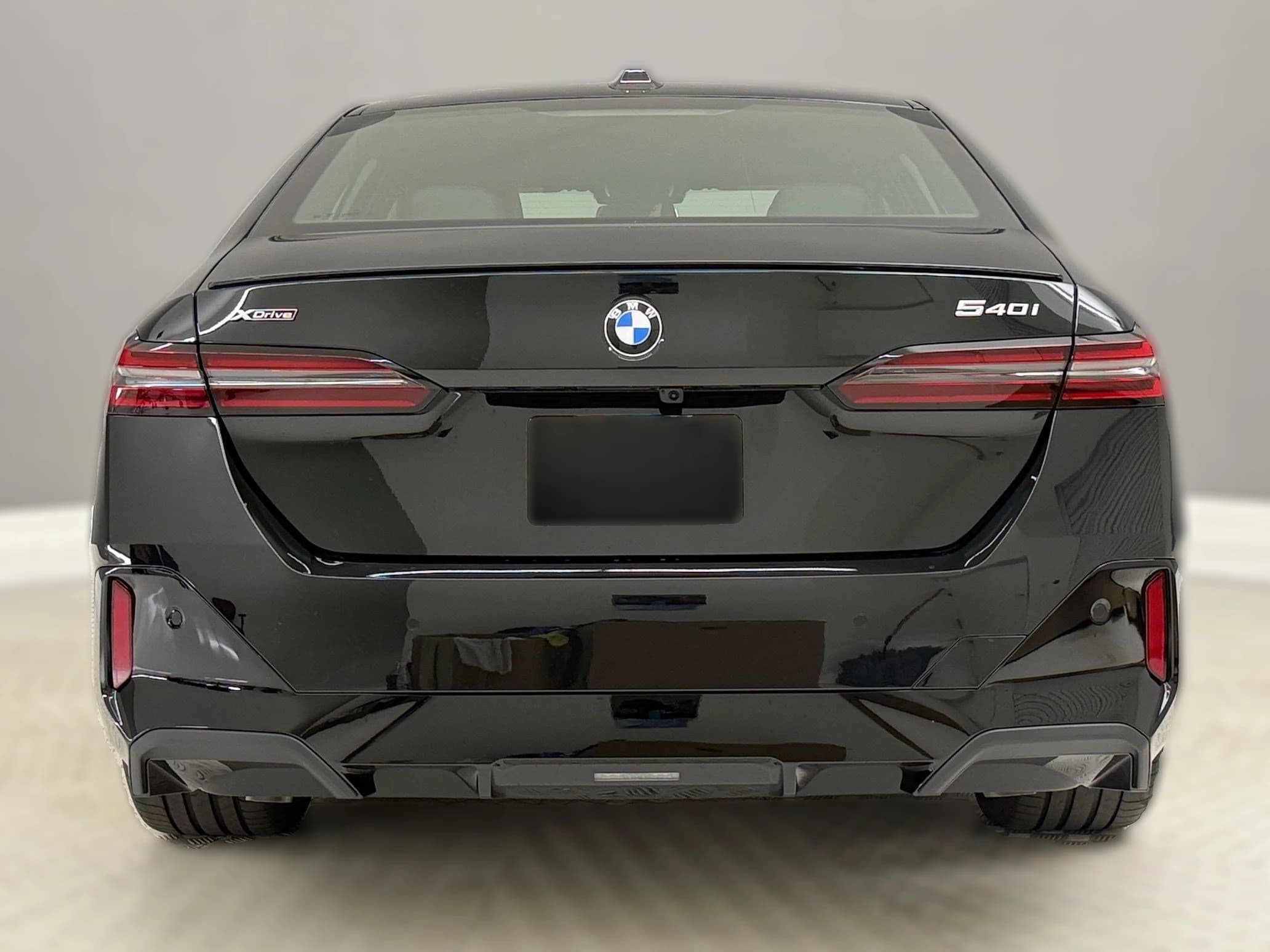 BMW 5 Series 540i xDrive Sedan 2027 — side view