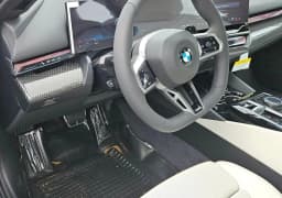 BMW 5 Series 540i xDrive Sedan 2027 — side view