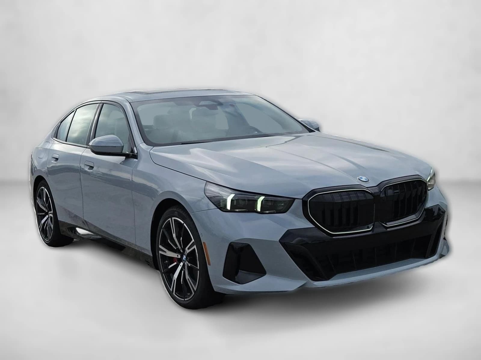 BMW 5 Series 540i xDrive Sedan 2027 — side view