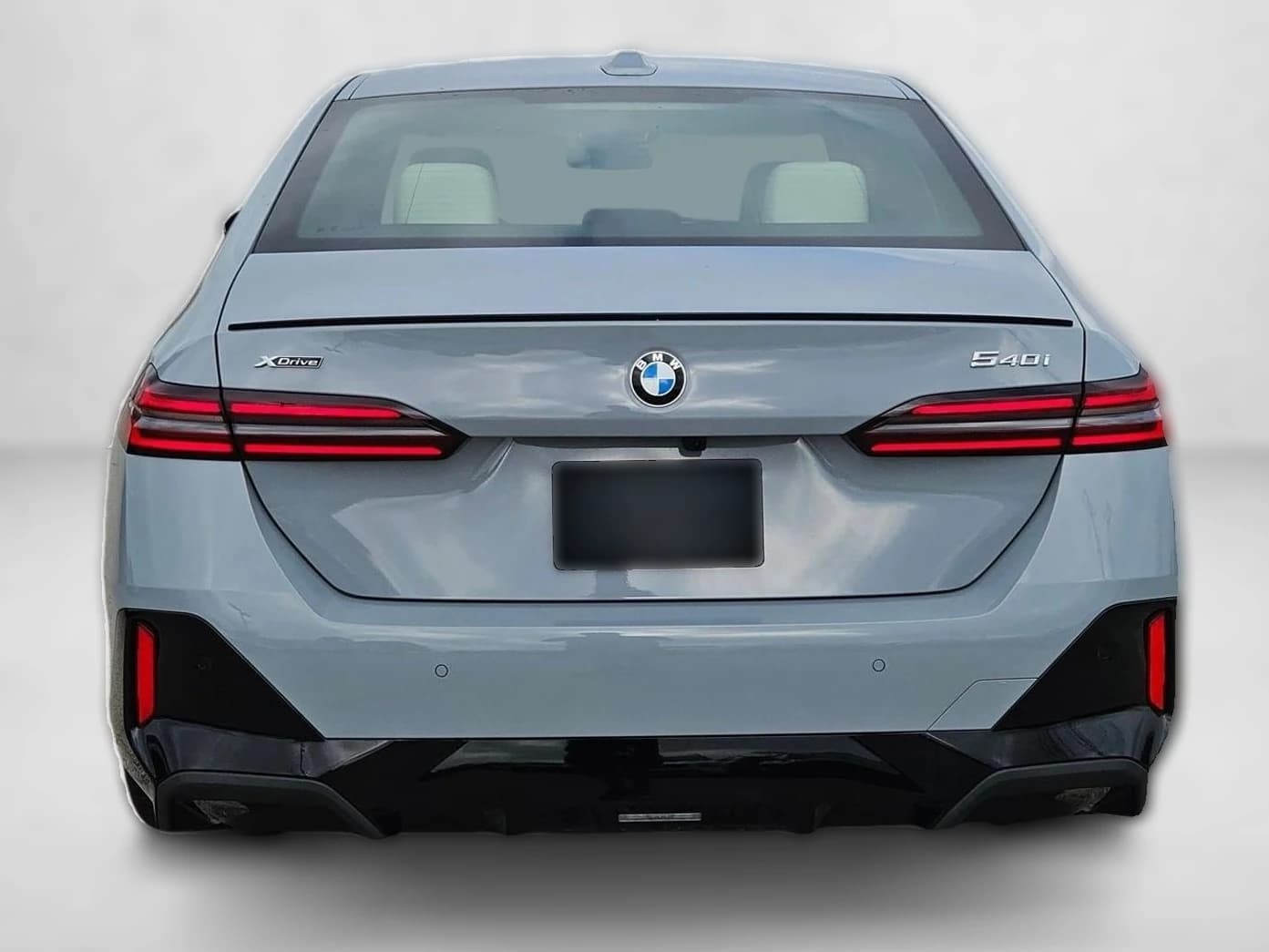 BMW 5 Series 540i xDrive Sedan 2027 — side view