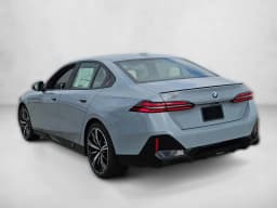 BMW 5 Series 540i xDrive Sedan 2027 — side view