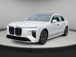 BMW 7 Series 740i xDrive Sedan 2027 — side view