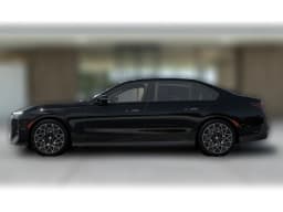 BMW 7 Series 740i xDrive Sedan 2027 — side view