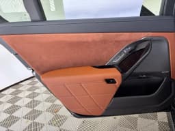 BMW 7 Series 740i xDrive Sedan 2027 — side view